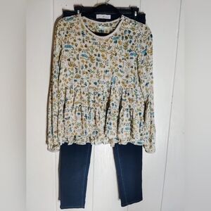 BUNDLE OF 2!! KanCan Dark Wash Jeans & KImchi Blue Nature Print Top. Size 9/M